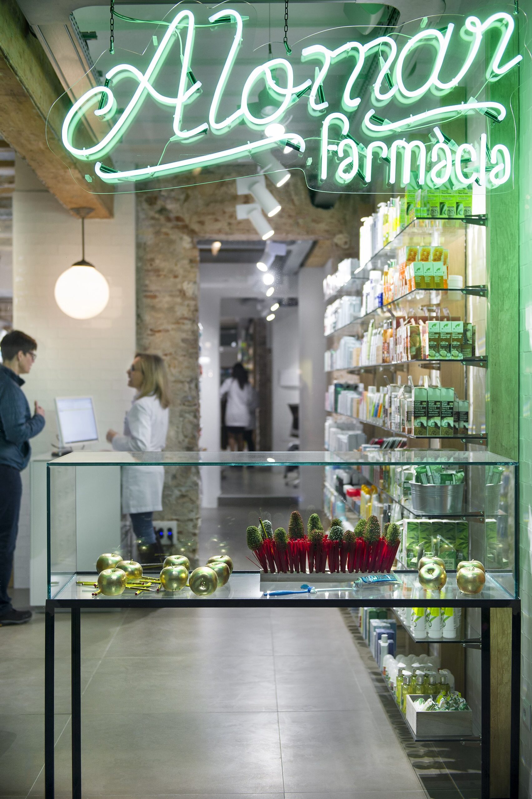 Diseño de la Farmacia Alomar