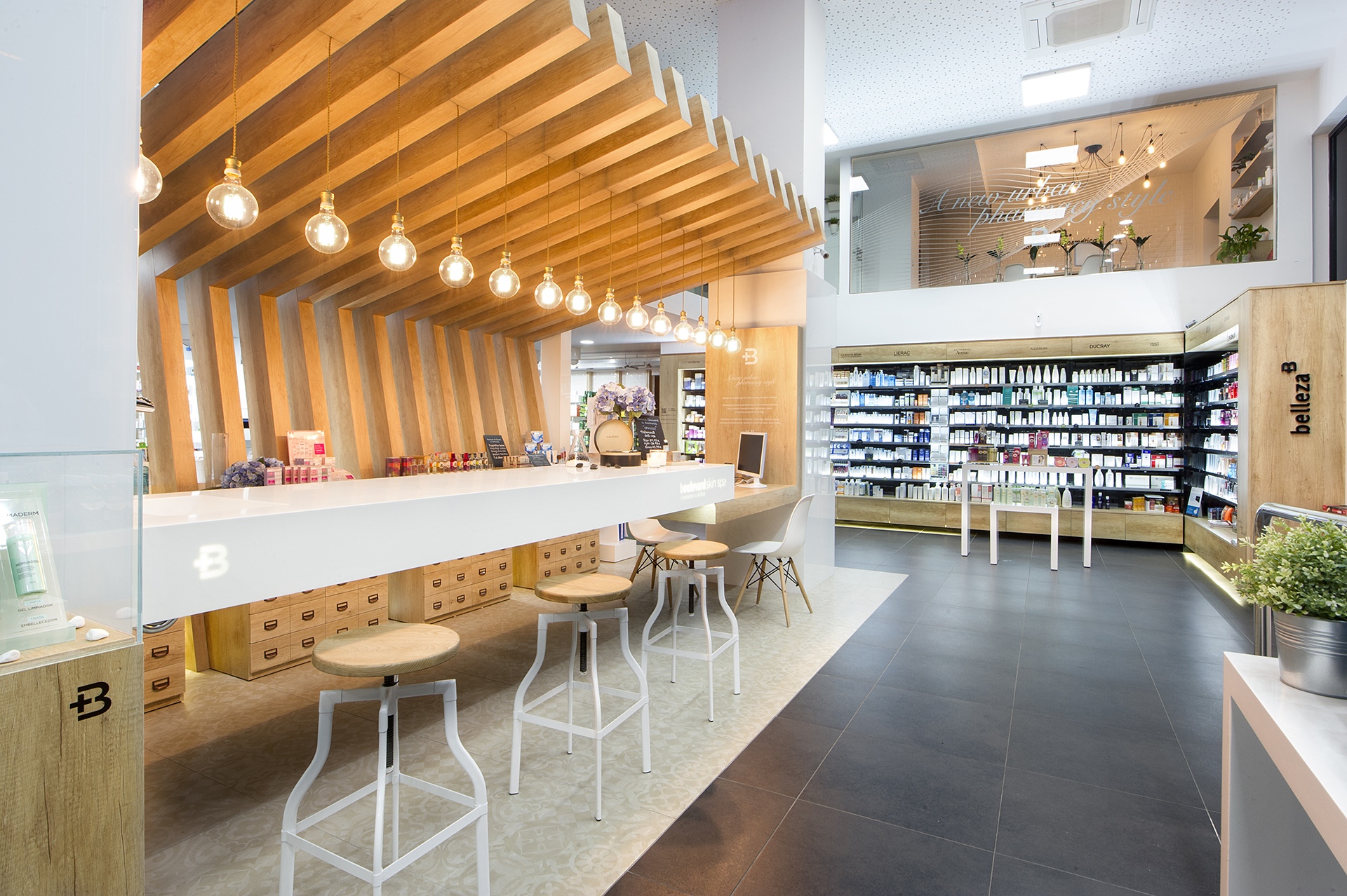 Farmacia Boulevard 6