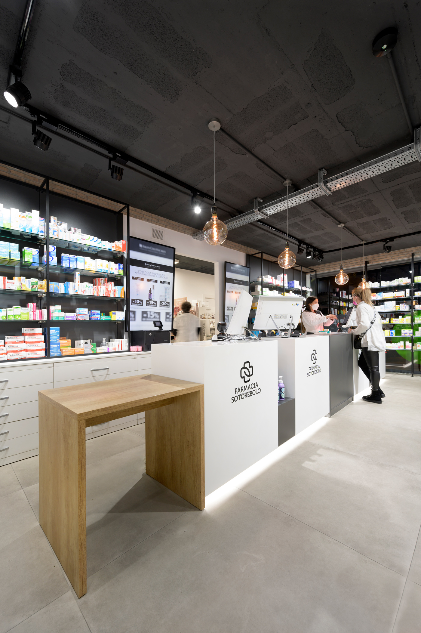 Pharmacie Sotorebolo.