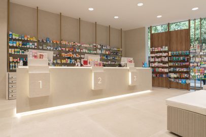 Farmacia Lourdes Segarra, diseñada y reformada por Inside Pharmacy.